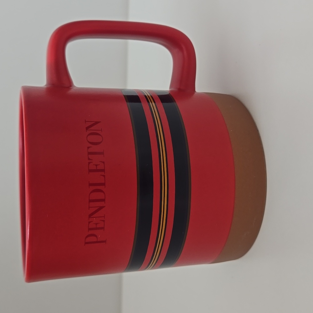 PENDLETON Woolen Mills National Parks Collection Red Striped 18 Oz Stoneware Mug - Picture 5 of 6